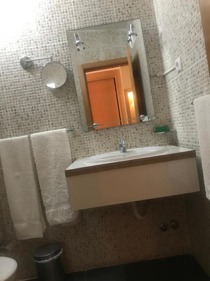 Vivi Hotel Praia Dış mekan fotoğraf