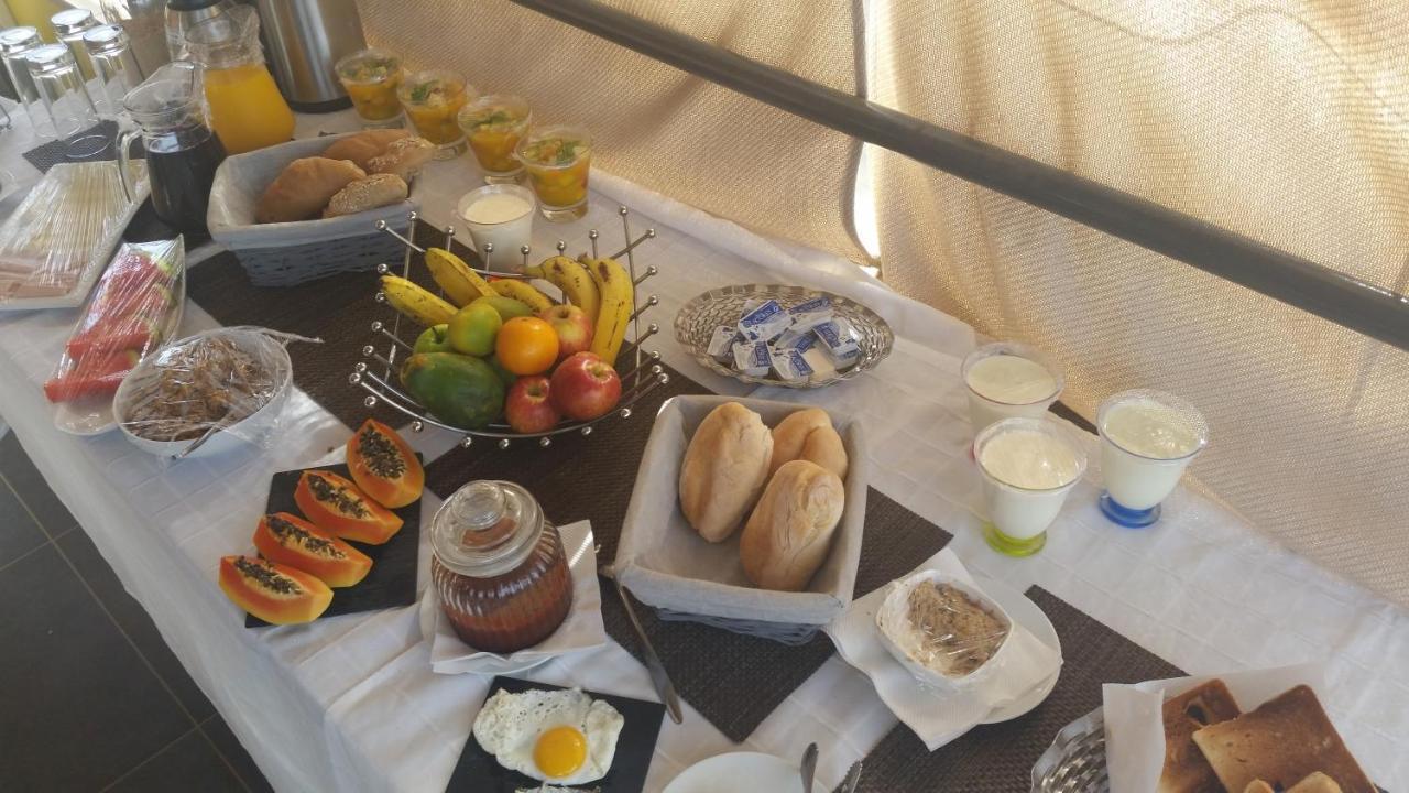 Vivi Hotel Praia Dış mekan fotoğraf