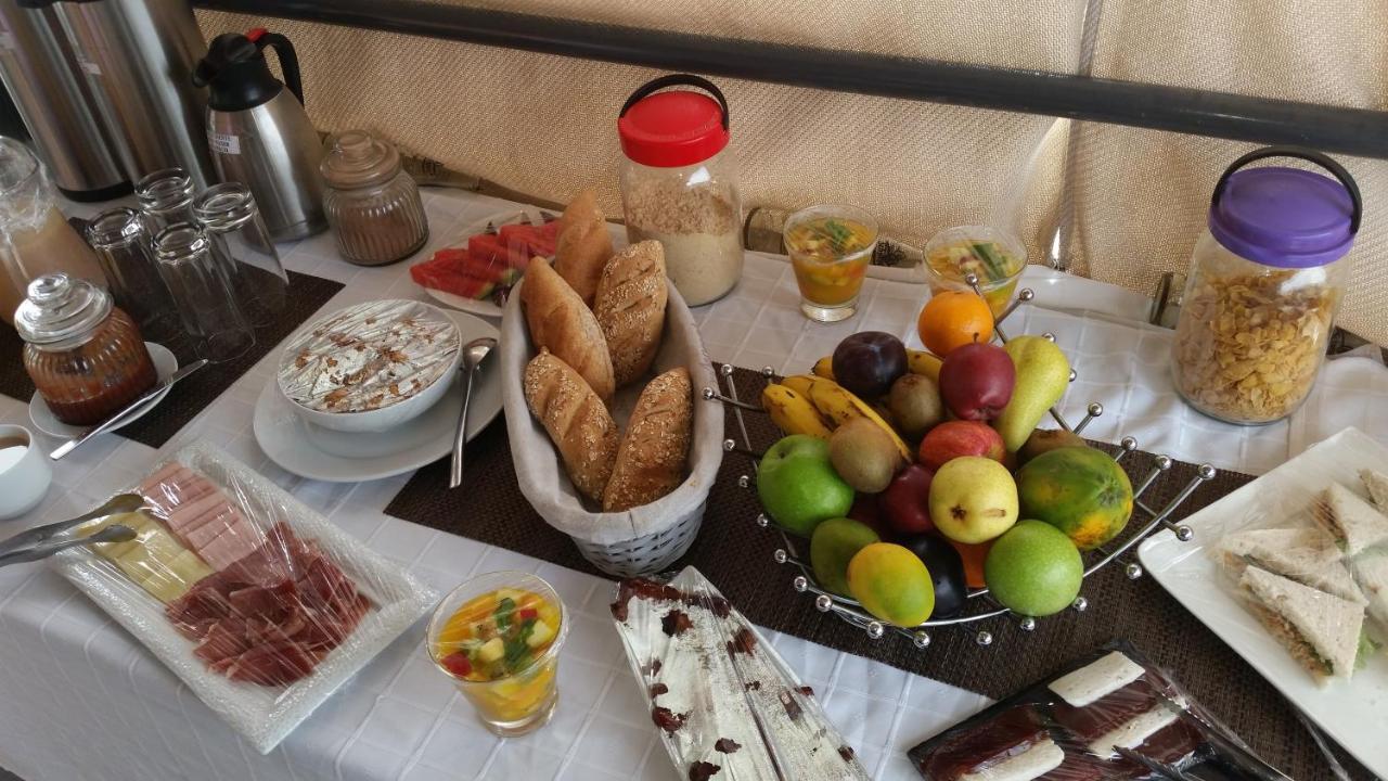 Vivi Hotel Praia Dış mekan fotoğraf